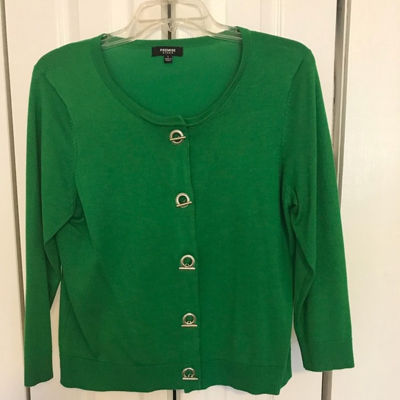 Women’s Green Sweater - Picture 1 of 2